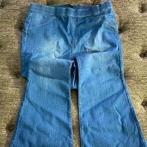 Fashion Nova Flare jeans